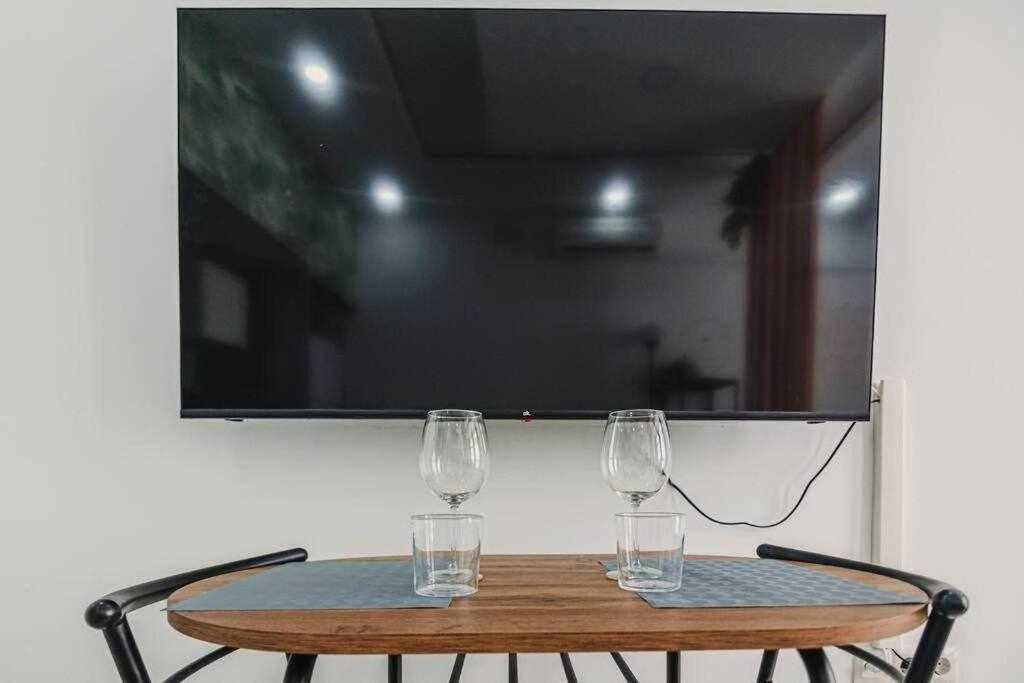 Estudio Pride Τορρεμολίνος Εξωτερικό φωτογραφία